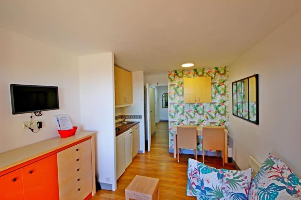 Cap Esterel Agay Vue Avec Climatisation *